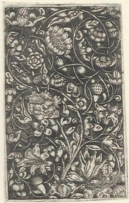 Ornament with flowers and acorns
